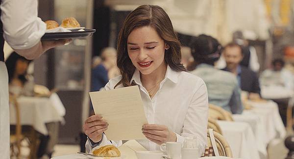 Emilia-Clarke-As-Lou-In-Me-Before-You-Movie.jpg