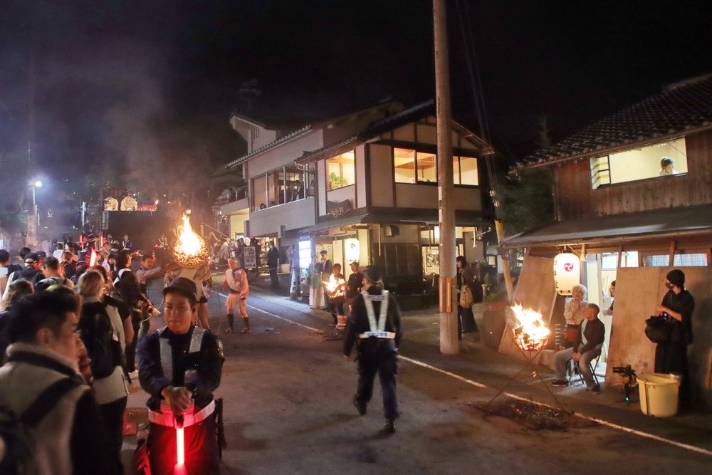 日本京都。鞍馬火祭︱日本三大火祭