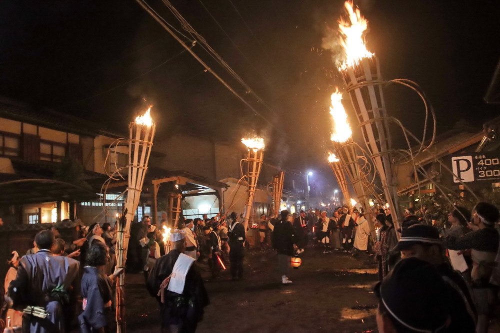 日本京都。鞍馬火祭︱日本三大火祭