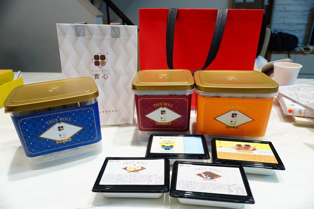 台中實心蛋捲總店 (10).JPG