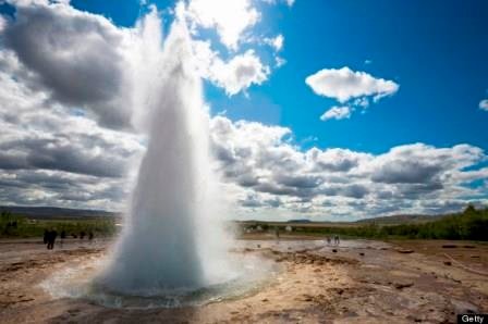 o-STROKKUR-GEYSER-570.jpg