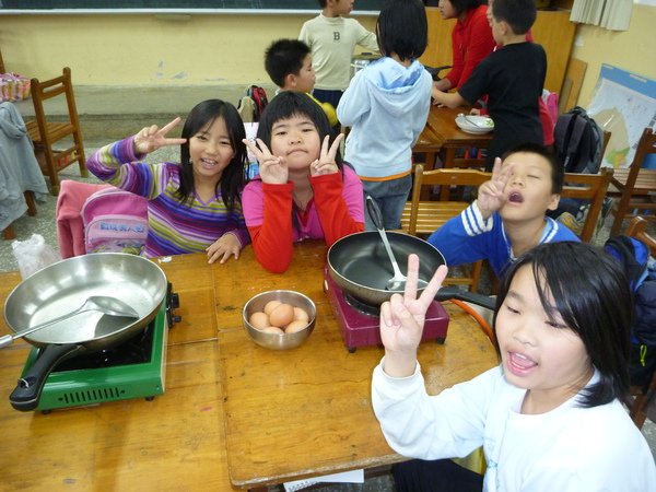 99上學期美食DIY日式豬排 (11).JPG