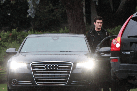 orlando-bloom-audi-a8-550x365.png