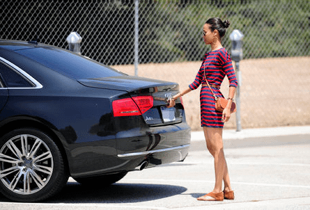 Zoe-Saldana-Audi-A8.png