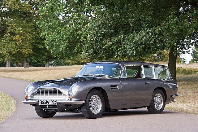 1967-Aston-Martin-DB6-Shooting-Brake