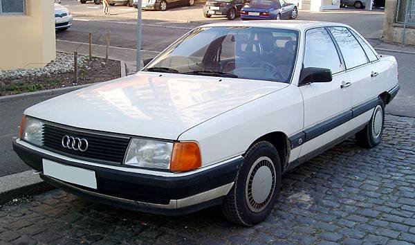 10.audi100