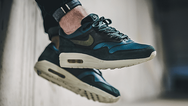 NikeLAB-Air-Max-1-Pinnacle-Jade-Khaki-03-1