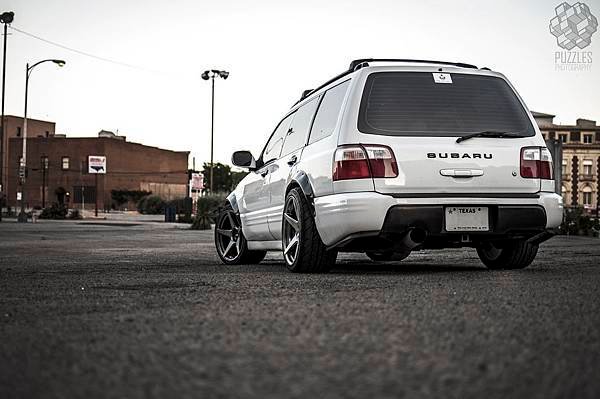 SUBARU-FORESTER-SF-1