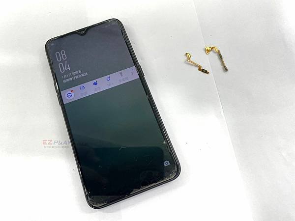 OPPO AX5S淋雨後一直重開機,手機進水狀況多【947手