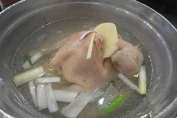 陳玉樺一隻雞