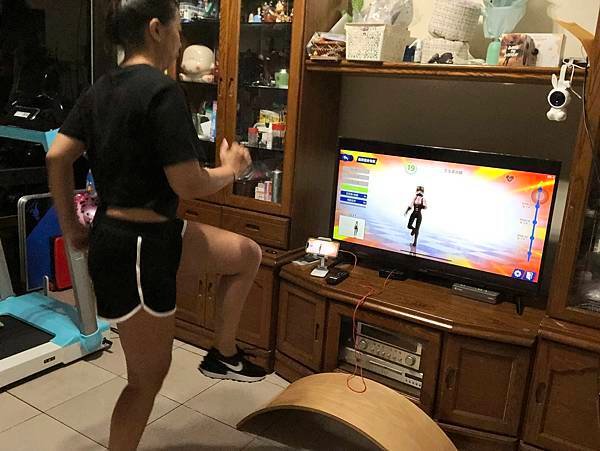 運動好朋友 「JRUN有氧運動智慧穿戴」可切換運動場景 有氧