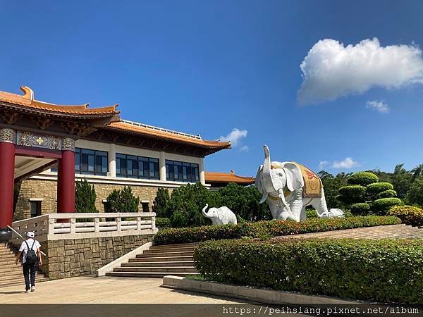 Fo Guang Shan Buddha Museum