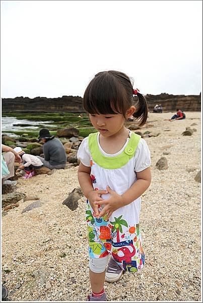 小妤真的穿的很夏天!連海生館的員工都這樣說