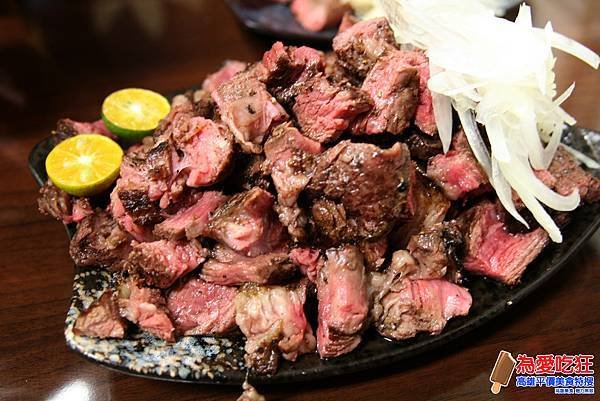 吃不飽炭烤牛排-鹽埕店