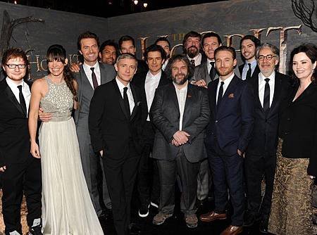 the-hobbit-the-desolation-of-smaug-world-premiere8-1386063760-view-0