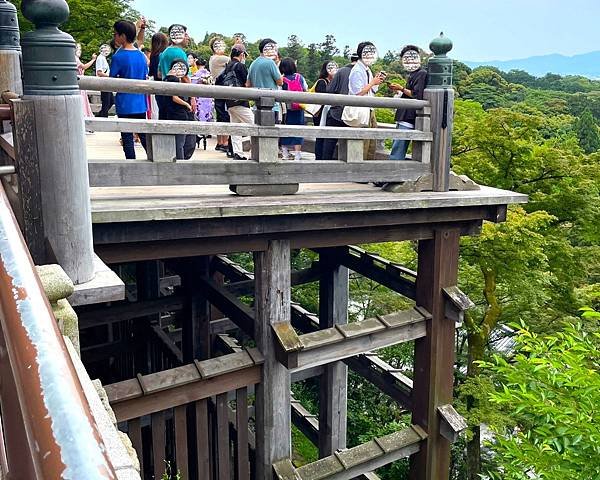 京都大阪隨意晃～八坂神社.伏見稻荷.清水寺.通天閣.嵐山.錦