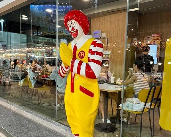 日本黃金週的泰國渡假遊/自由行=美功鐵道市場.杜拉拉水上市場