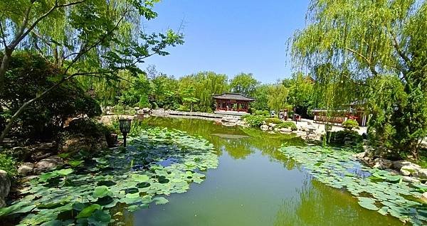 大陸朝拜之旅=驪山老母.華清池.樓觀台.札麻隆鳳凰山.九天玄