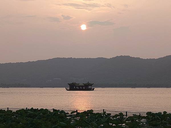 【人間天堂蘇州遊7】西湖夕陽.大馬弄.城隍閣.南宋御街.永康