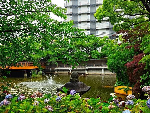 【戀愛神社 生田神社】1800年以上之古老神社之旅.置身在神