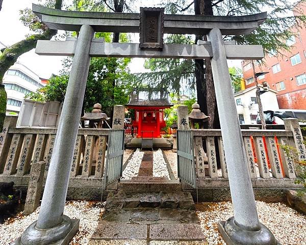 【戀愛神社 生田神社】1800年以上之古老神社之旅.置身在神