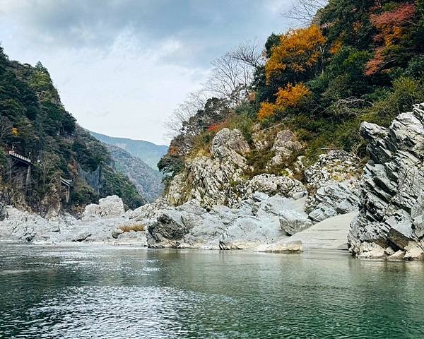 FUN鬆四國遊-瀨戶內海.小豆島.倉敷美觀.寒霞溪.丸金醬油