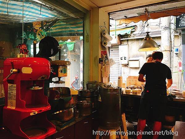 阿斌芋圓 店內景.JPG