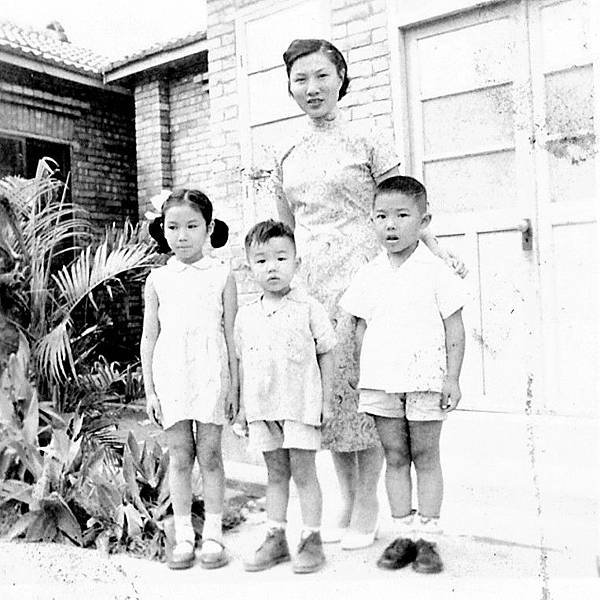 for_Carol_中和鄉小時候_BW763