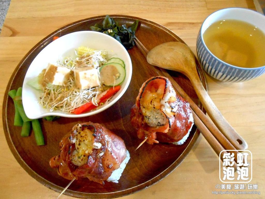 1.默默 murmur-培根恰恰日和飯糰.jpg