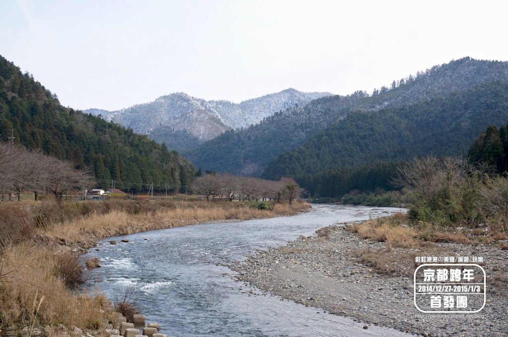 56.京都美山町知井北村-由良川.jpg