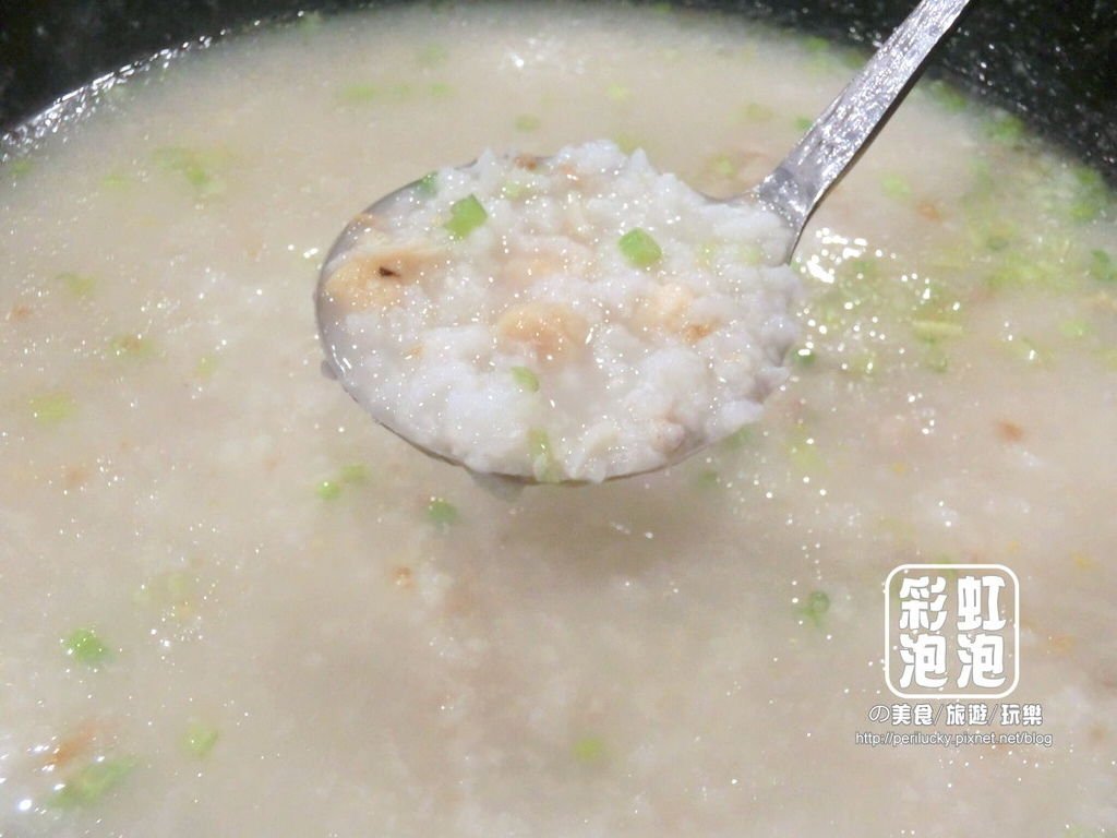 48.鼎陶蒸 蒸汽海鮮鍋物-瑤柱蝦米粥底.jpg