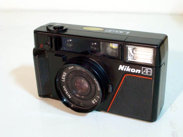 Nikon L35AF