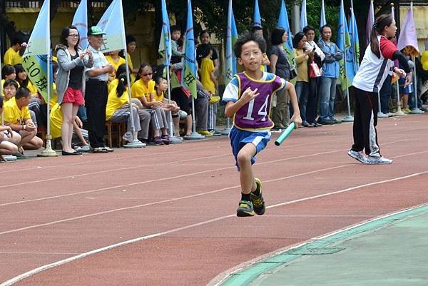 校慶運動會 (16).jpg