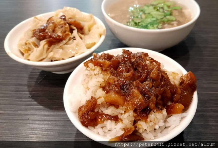 真口味魯肉飯