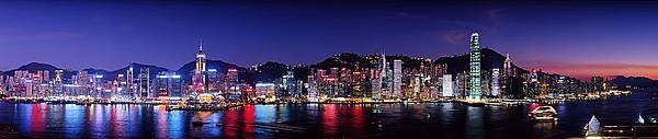 799px-Hong_Kong_at_night