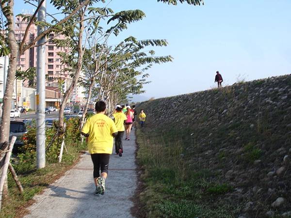 2014旗山天后宮旗鼓相當報馬盃全國馬拉松 (18).JPG