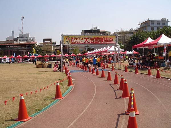 2014旗山天后宮旗鼓相當報馬盃全國馬拉松 (54).JPG