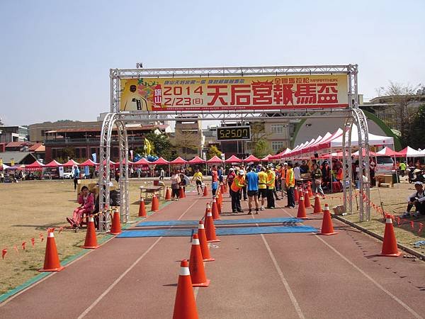 2014旗山天后宮旗鼓相當報馬盃全國馬拉松 (55).JPG