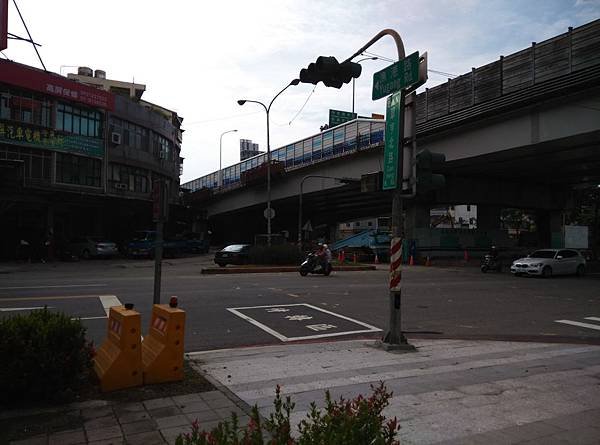 20151022機場單車道遊 (6).jpg