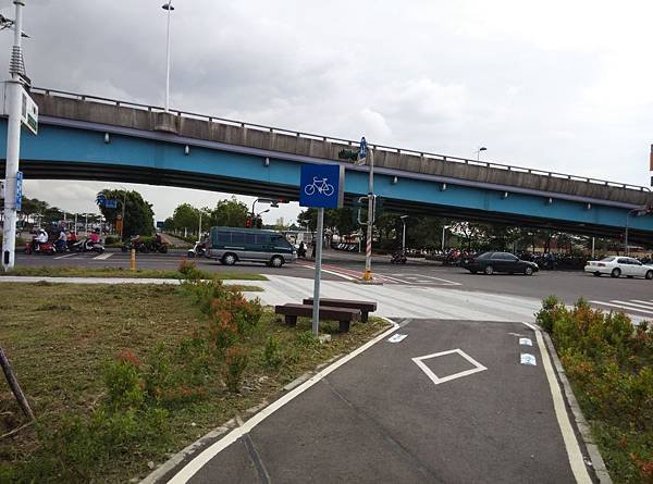 20151022機場單車道遊 (10).jpg