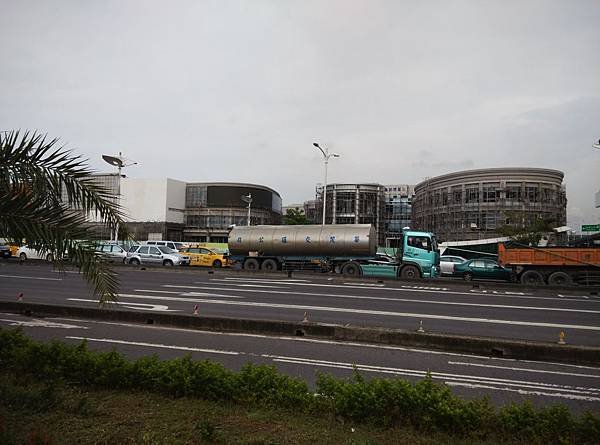 20151022機場單車道遊 (11).jpg