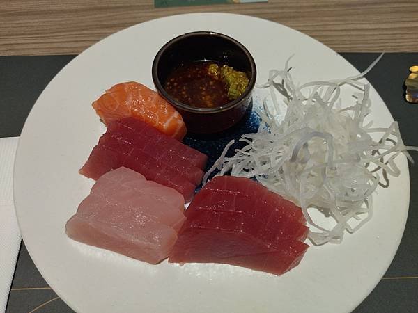 生魚片