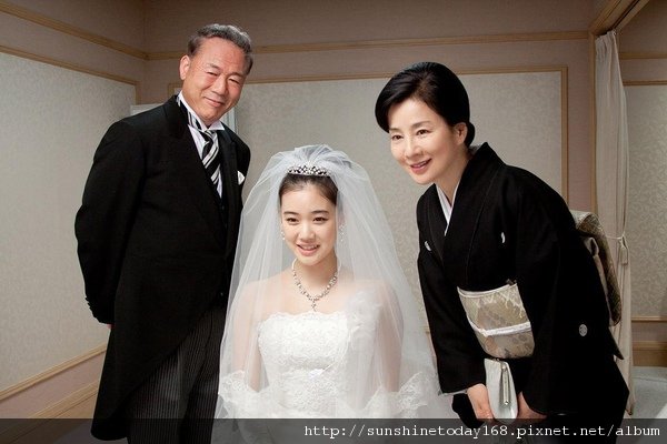 春之櫻劇照---吉永小百合、蒼井優出嫁畫面 8.jpg