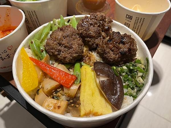 原燒 手打牛肉漢堡丼3.jpg