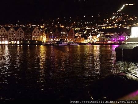 Bergen 夜間碼頭1