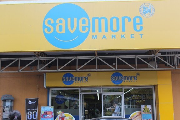 車程10分鐘Savemore Supermarket 2