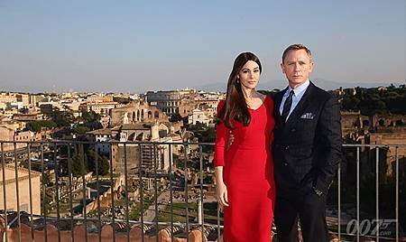 jamesbond_MB