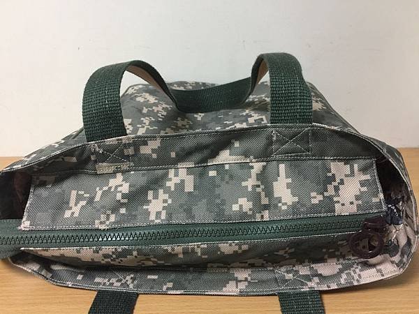 青仔音樂隨想側背包 (12).JPG