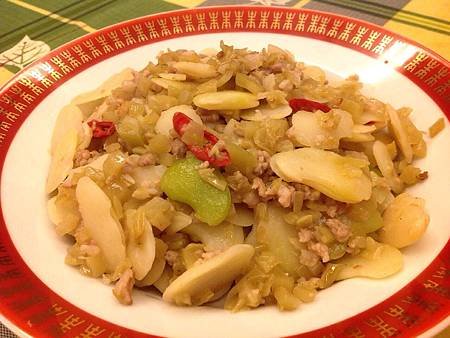 酸菜炒皇帝豆