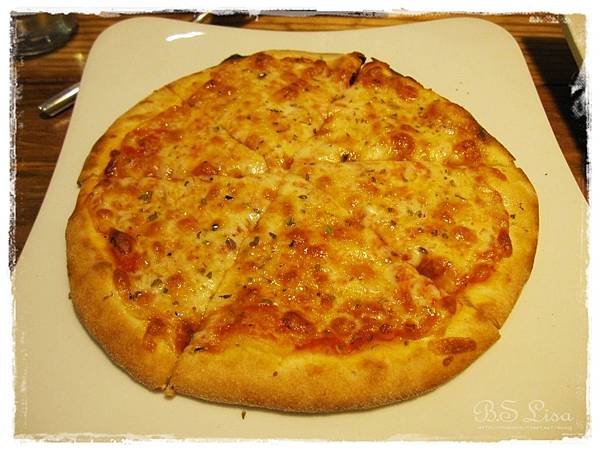 PIZZA ROCK - 14.JPG
